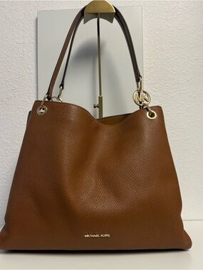 NWT Michael Kors Christina Bag – Luggage Color 🤎